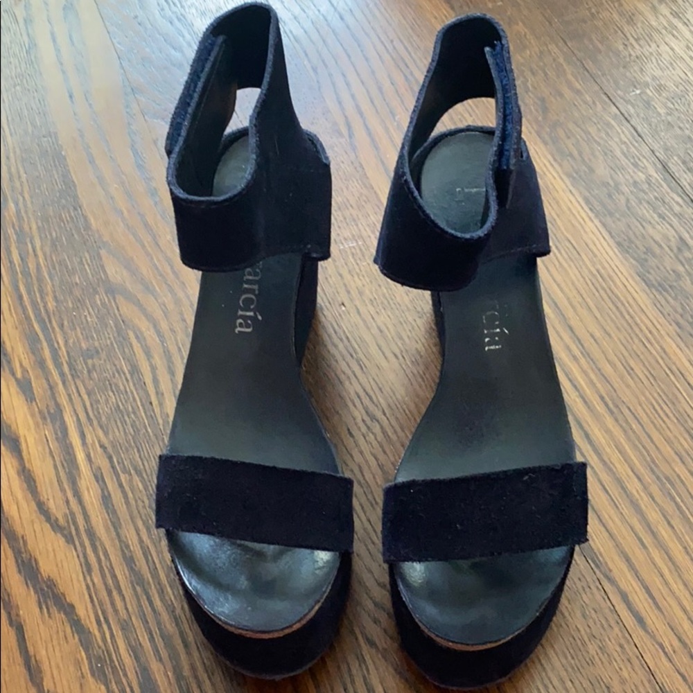 Pedro Garcia Navy wedges with ankle strap